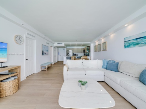 5601 Collins Ave # 1011, Miami Beach FL 33140 — #A11877628