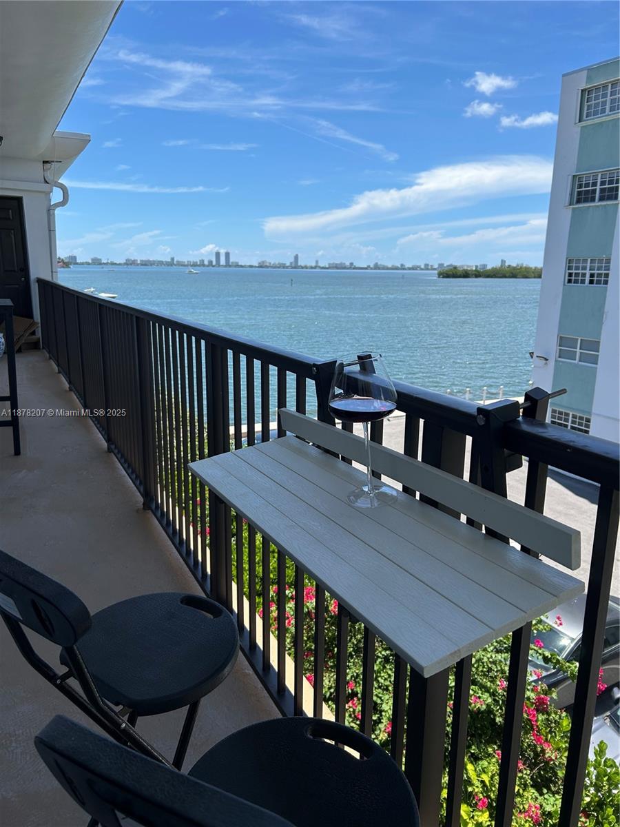 84b12bae-7382 7845 NE Bayshore Ct # 20, Miami FL 33138 — #A11878207