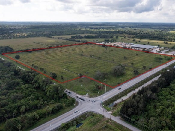 2600 Kings Highway, Fort Pierce FL 34982 — #R10828273