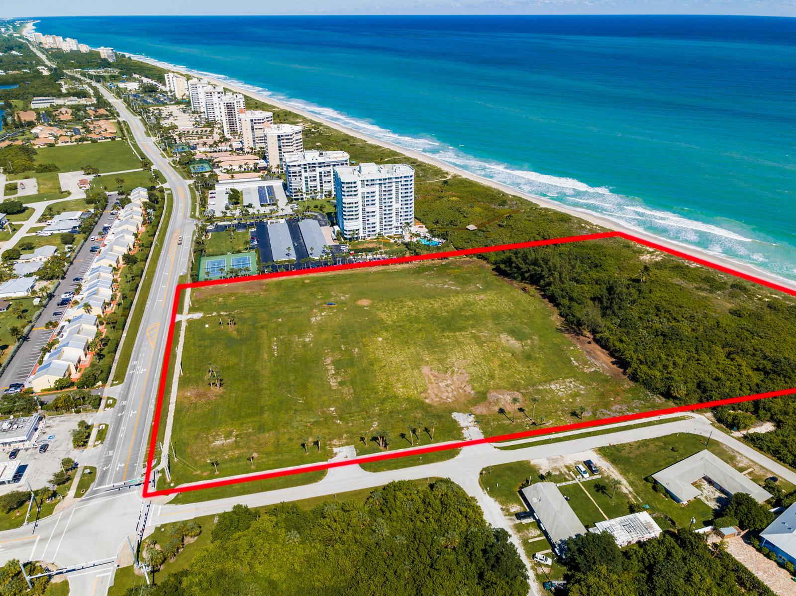 TashHodge2600NHwyA1A 2600 N Highway A1a, Hutchinson Island FL 34949 — #R10927167