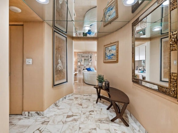 2751 S Ocean Drive # 504n, Hollywood FL 33019 — #R10957772