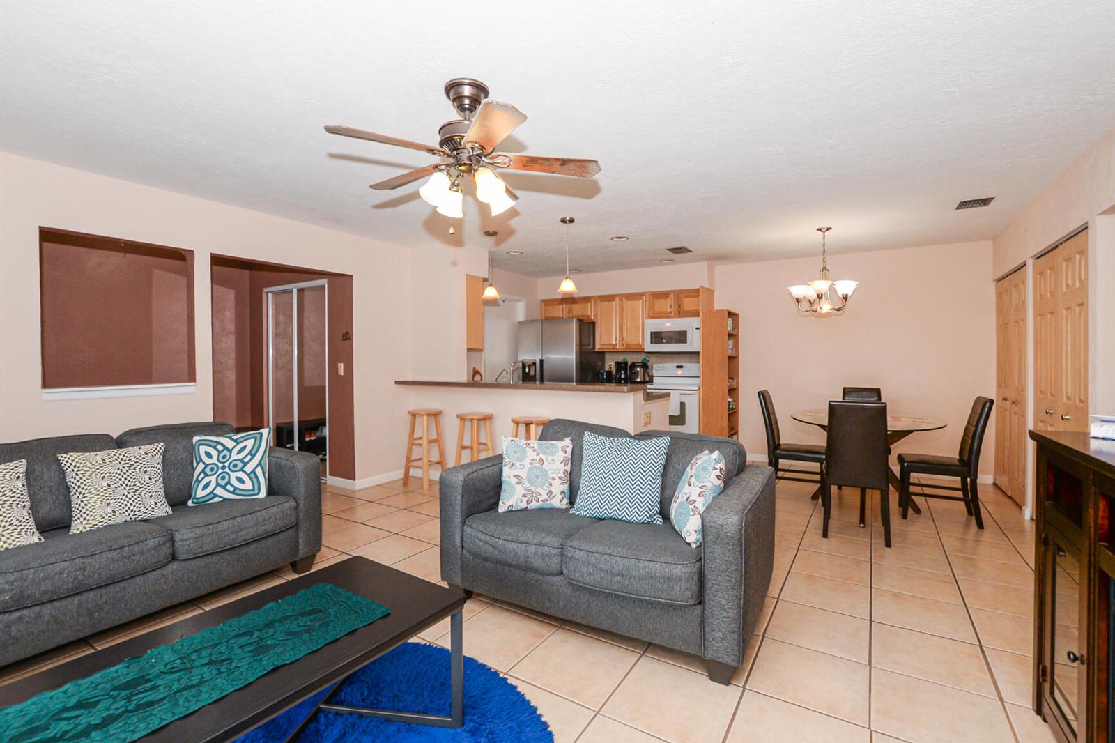 84b12bae-7531 3914 NW Cinnamon Tree Circle, Jensen Beach FL 34957 — #R10973397