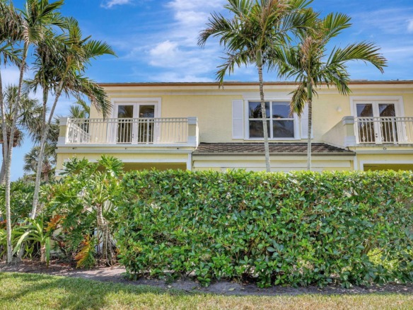 1907 Mariner Bay Boulevard, Fort Pierce FL 34949 — #R10976243