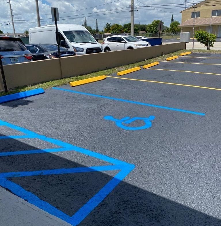 768