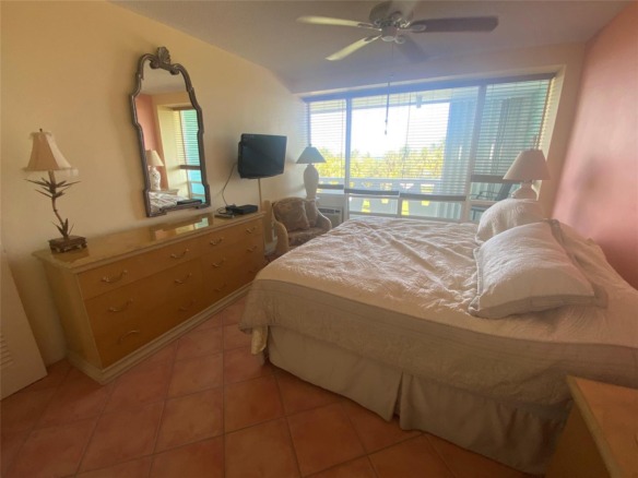 2840 N Ocean Boulevard # 403, Fort Lauderdale FL 33308 — #F10452494