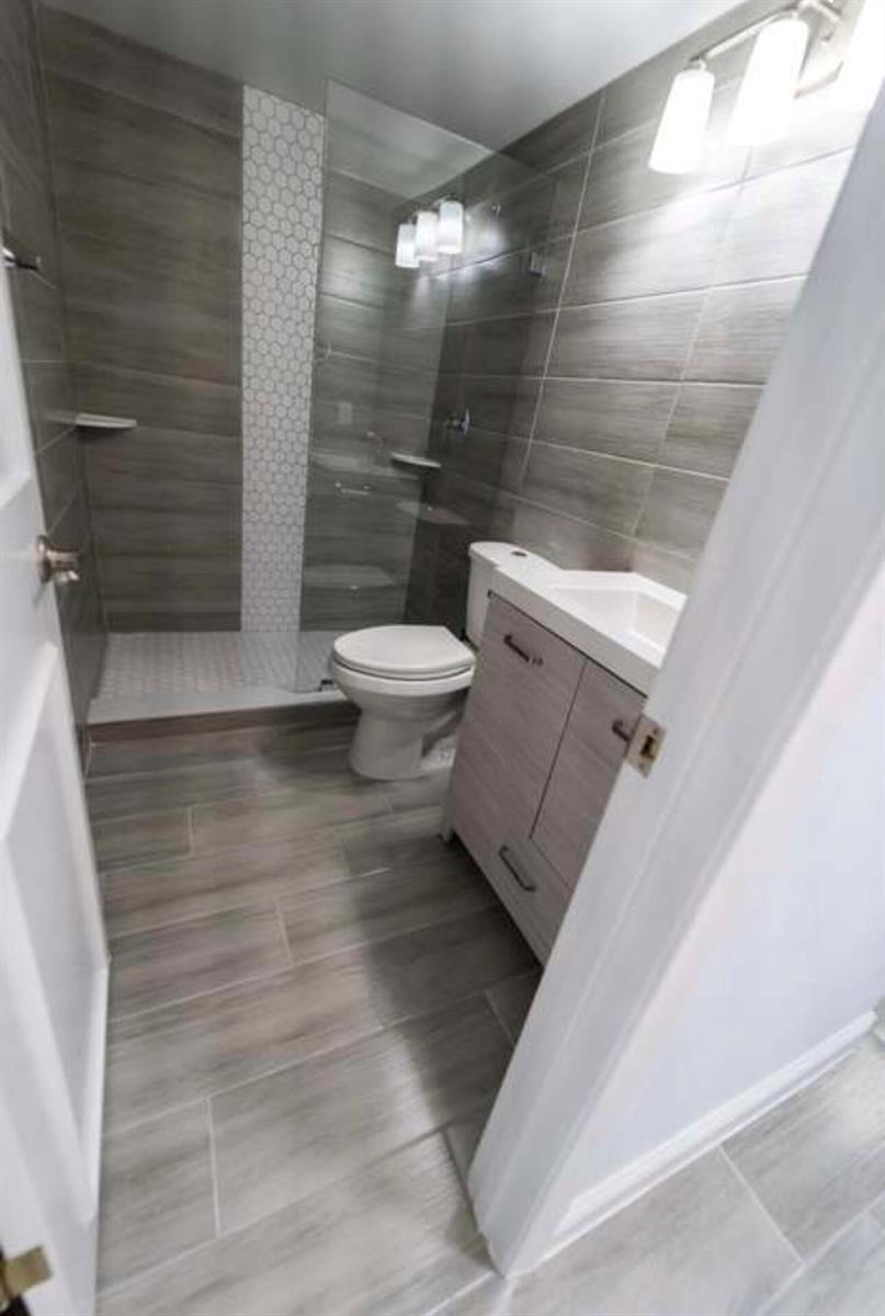 309 Windsor N, West Palm Beach FL 33417 — #R11015632