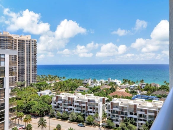 3015 N Ocean Boulevard # 17b, Fort Lauderdale FL 33308 — #R11016882