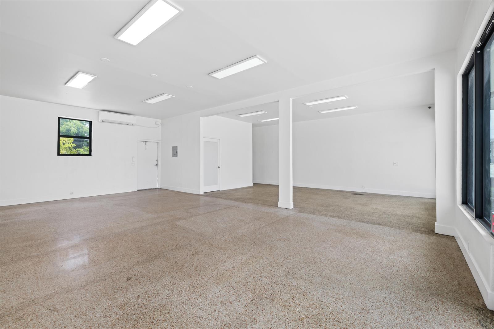 1808/1810 N Dixie Highway, FL 33460 — #R11022082