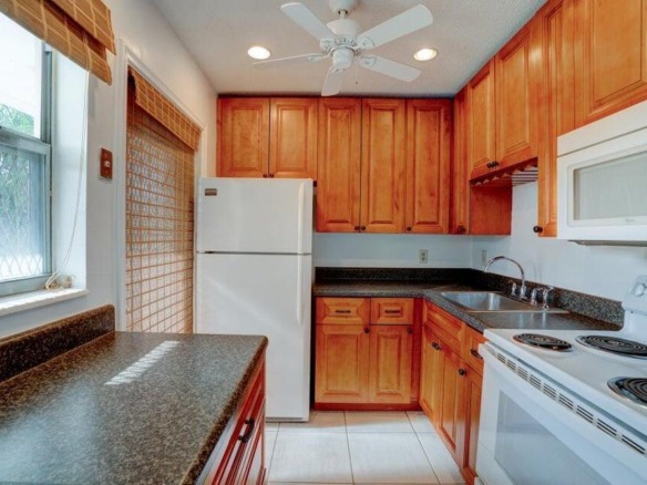 2111 NE 1st Court # 203, Boynton Beach FL 33435 — #R11027507