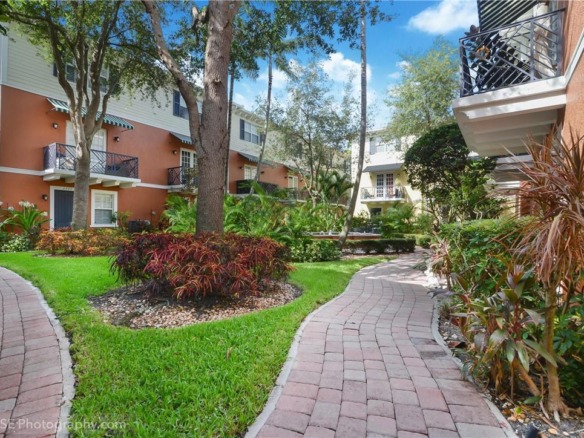 2299 NE 9th Avenue # 2299, Wilton Manors FL 33305 — #F10466245