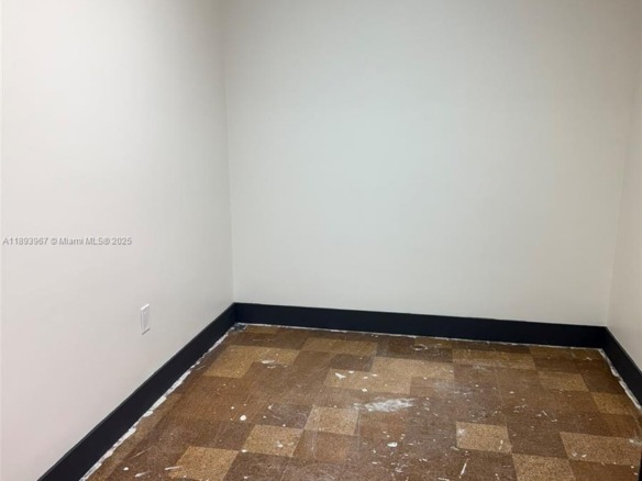299 Alhambra Cir # 203, Coral Gables FL 33134 — #A11893967