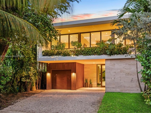 77 SW 18th Terrace, Miami FL 33129 — #A11915020