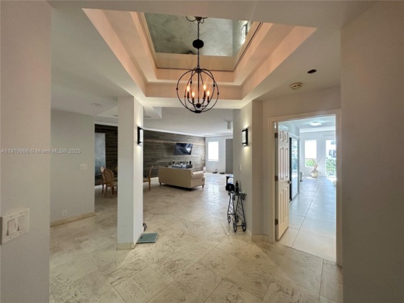 3900 Island Blvd # 303, Aventura FL 33160 — #A11910666