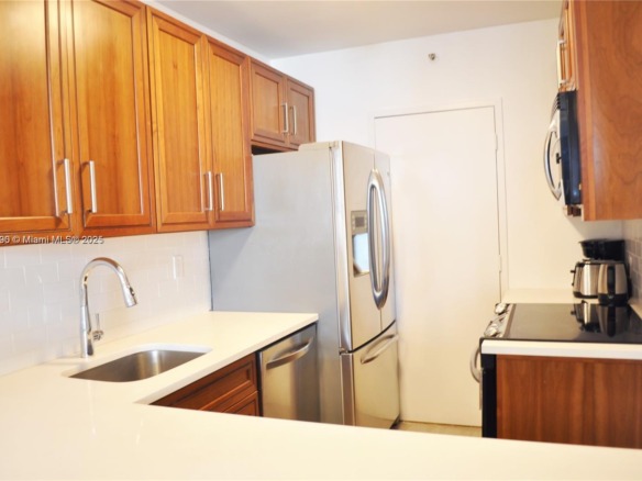 100 Lincoln Rd # 435, Miami Beach FL 33139 — #A11863990