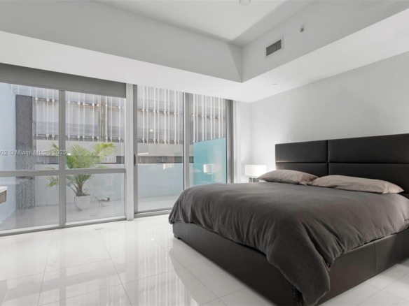 851 NE 1st Ave # 300, Miami FL 33132 — #A11917302