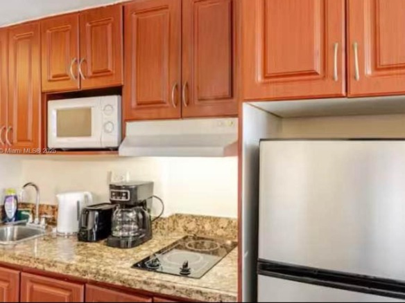 19201 Collins Ave # 733, Sunny Isles Beach FL 33160 — #A11916325