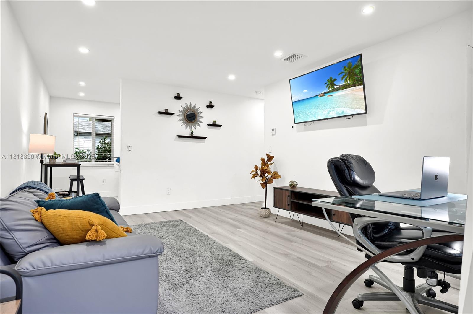 f3b61b38-1020 300 NW 82nd Ter, Miami FL 33150 — #A11818830