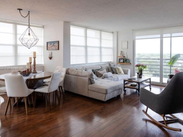 1300 Saint Charles Place, Pembroke Pines FL 33026 — #A11898158