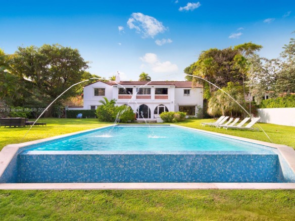 4745 Pine Tree Dr, Miami Beach FL 33140 — #A11697123