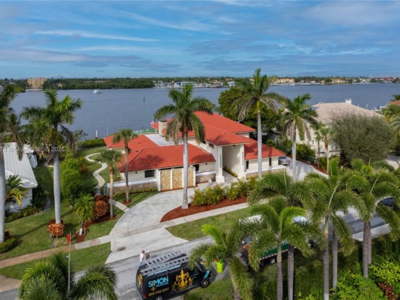 1635 Lands End Rd, Manalapan FL 33462 — #A11906276
