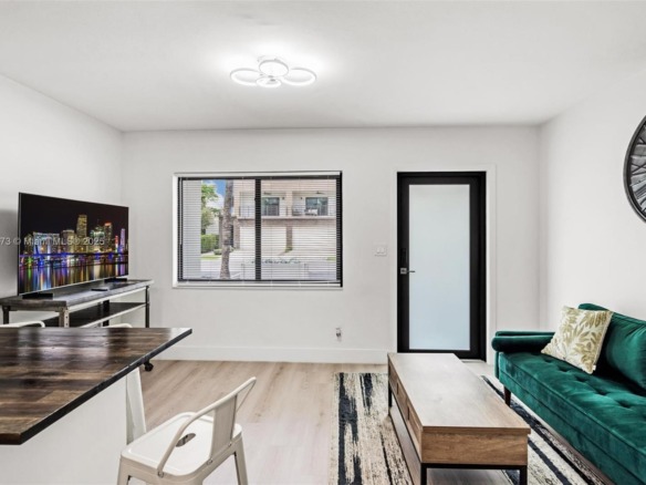 1630 SW 4th Ave # 2, Fort Lauderdale FL 33315 — #A11779573