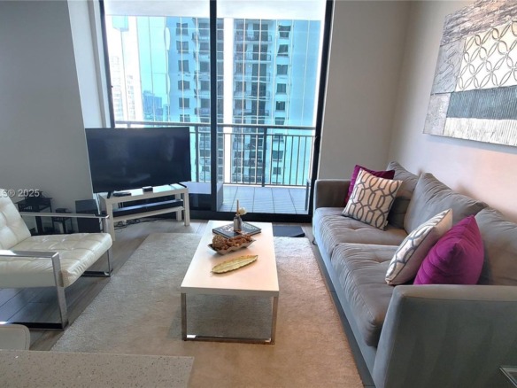 999 SW 1st Ave # 2115, Miami FL 33130 — #A11892118
