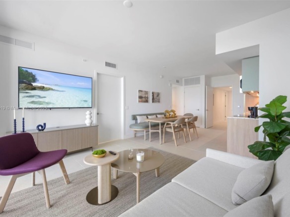 601 NE 1st Ave # 3316, Miami FL 33132 — #A11921519
