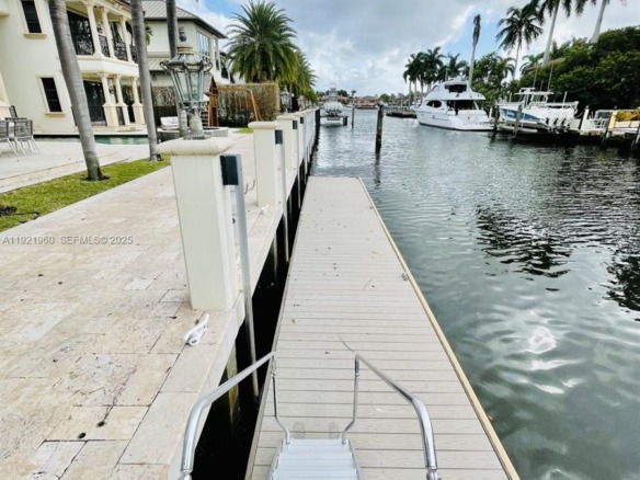 709 Isle Of Palms Dr, Fort Lauderdale FL 33301 — #A11921960