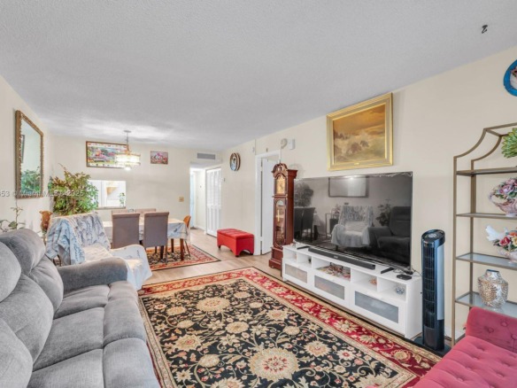 3080 Holiday Springs Blvd # 207, Margate FL 33063 — #A11845353