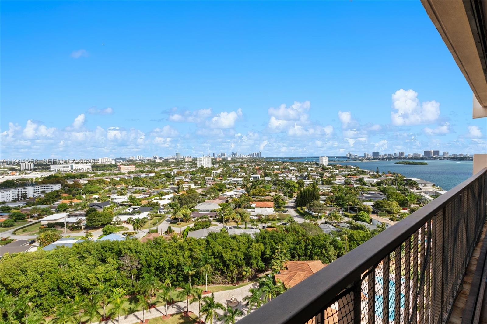 f3b61b38-1214 1800 NE 114th St # 1903, Miami FL 33181 — #A11919258