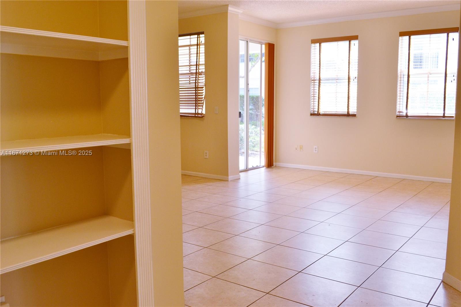 f3b61b38-1217 3225 NE 184th St # 10103, Aventura FL 33160 — #A11671273