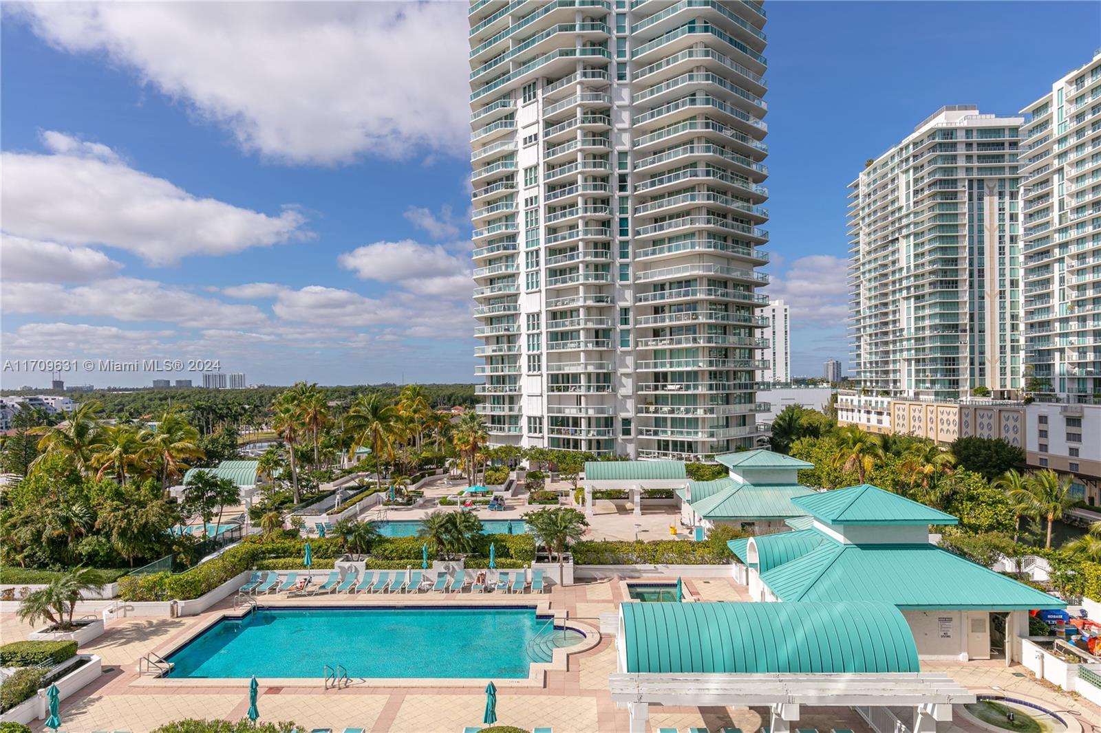 f3b61b38-1241 16400 Collins Ave # 745, Sunny Isles Beach FL 33160 — #A11709631