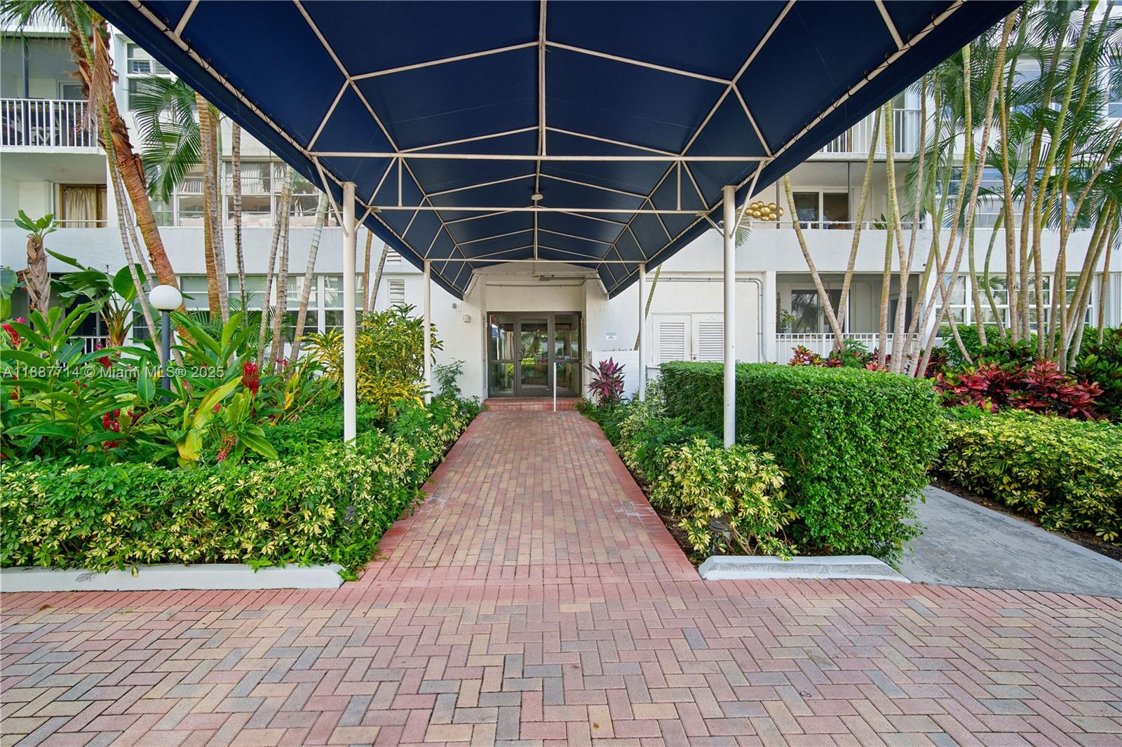 1160 N Federal Hwy # 1018, Fort Lauderdale FL 33304 — #A11887714