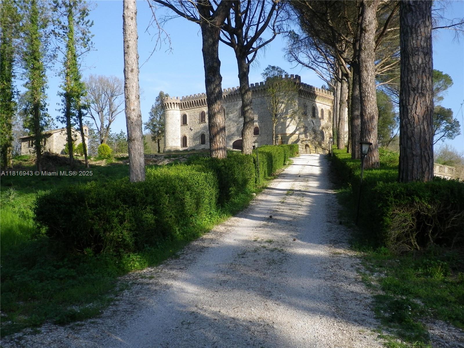 f3b61b38-1292 Assisi Frazione S. Gregorio, 0 — #A11816943