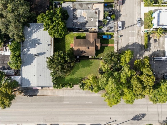 1121 NW 29th St, Miami FL 33127 — #A11894519