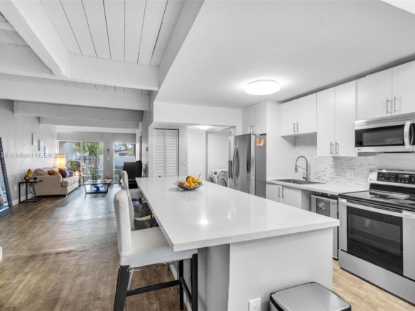 19440 NE 26th Ave # 54B, Miami FL 33180 — #A11894338