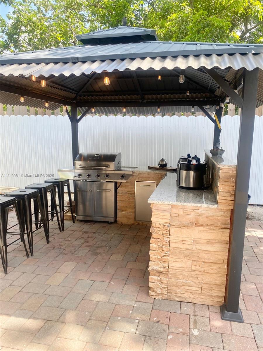 f3b61b38-1417 739 NW 112th St, Miami FL 33168 — #A11843981