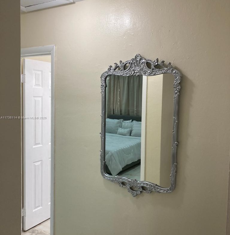 768