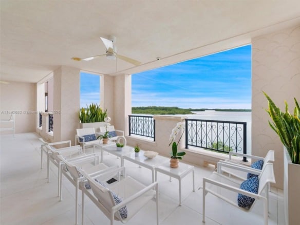 5053 Fisher Island Dr # 5053, Miami Beach FL 33109 — #A11882582