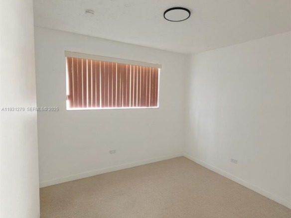 141 W 31st St, Hialeah FL 33012 — #A11931279