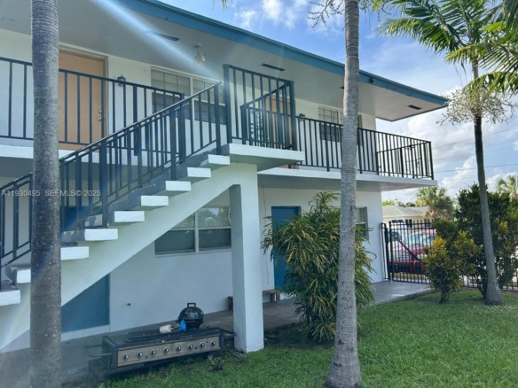 201 W Blue Heron Blvd, Riviera Beach FL 33404 — #A11930495