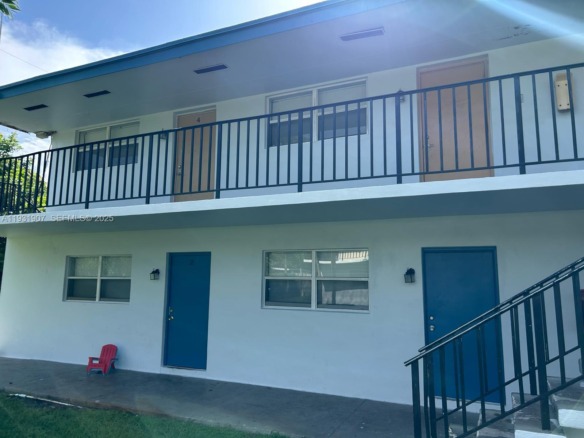 215 W Blue Heron Blvd, Riviera Beach FL 33404 — #A11931907