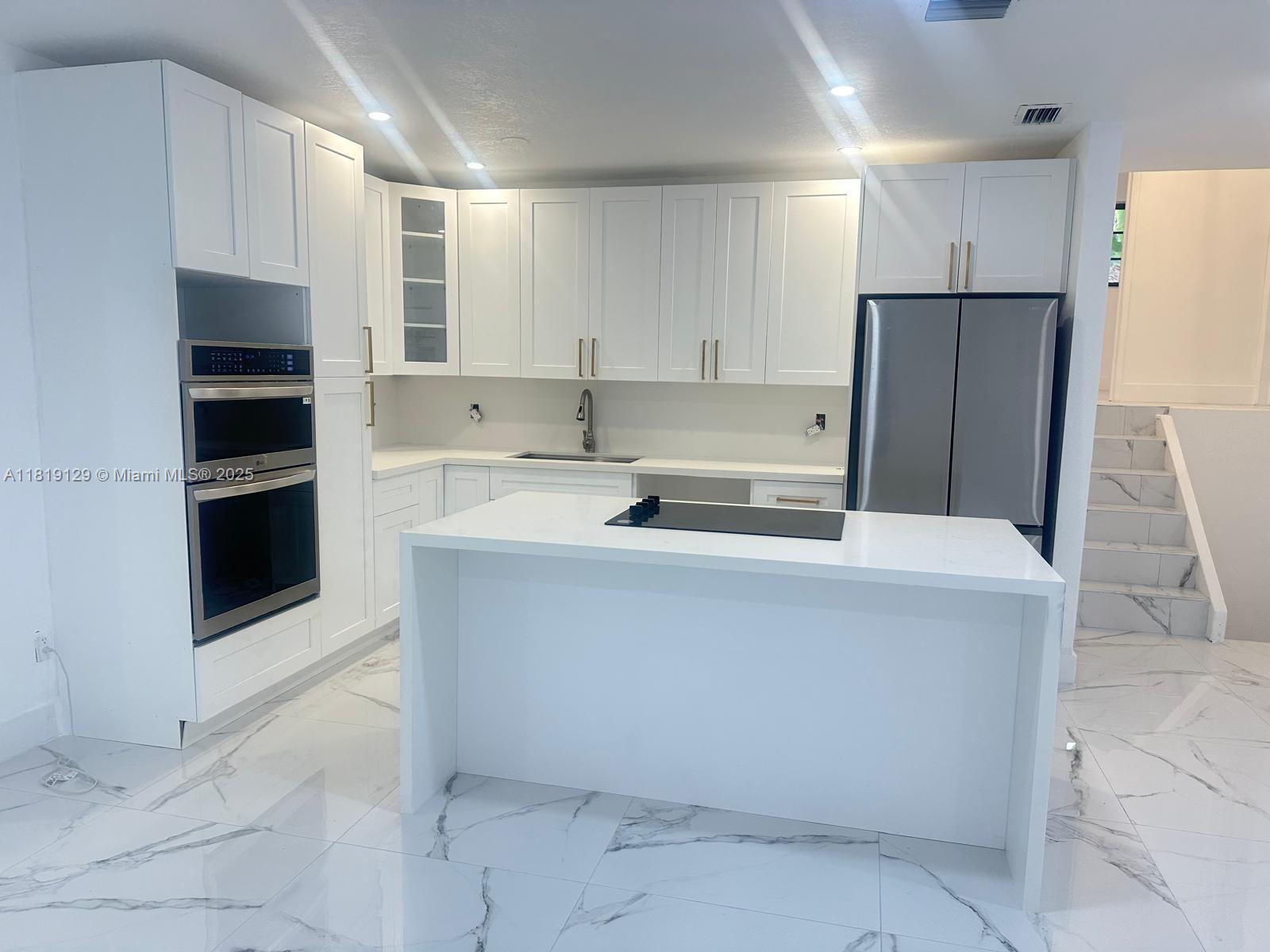 1325 NE 203rd St, Miami FL 33179 — #A11819129