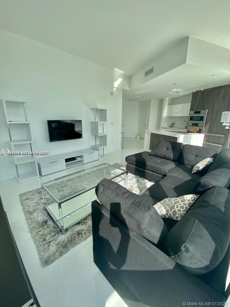 f3b61b38-1589 Listing #A11932328