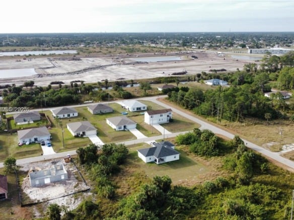 728 Cahn St E, Lehigh Acres FL 33974 — #A11933725