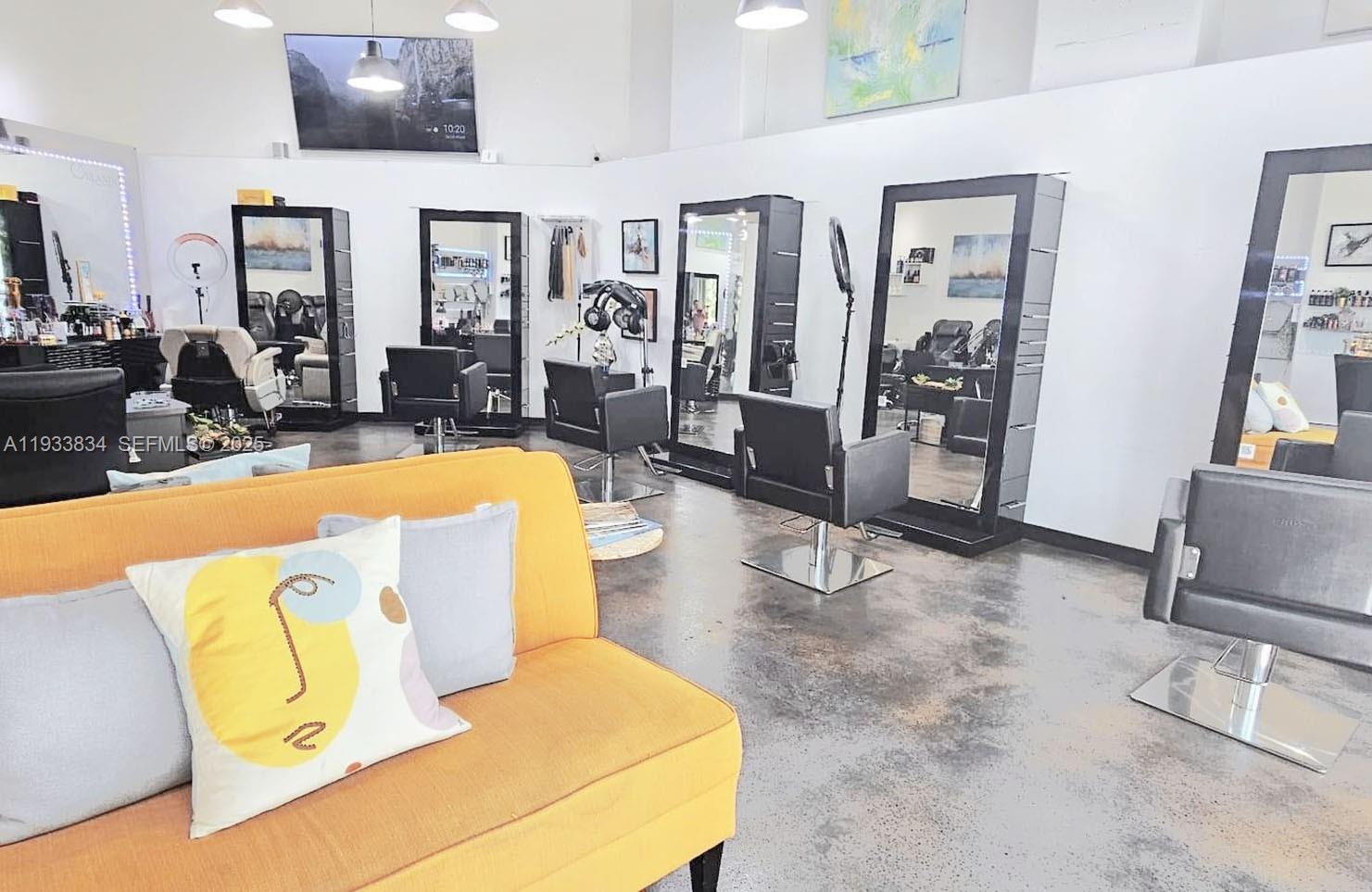 f3b61b38-1597 90 SW 3rd St, Miami FL 33130 — #A11933834