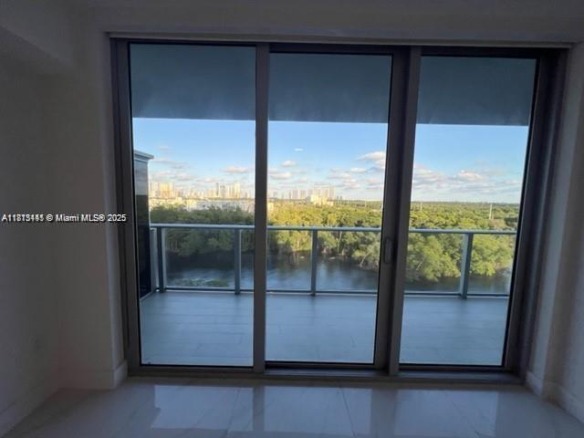 16385 Biscayne Blvd # 820, North Miami Beach FL 33160 — #A11815445