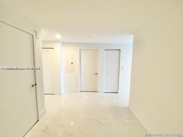 16385 Biscayne Blvd # 702, North Miami Beach FL 33160 — #A11815434