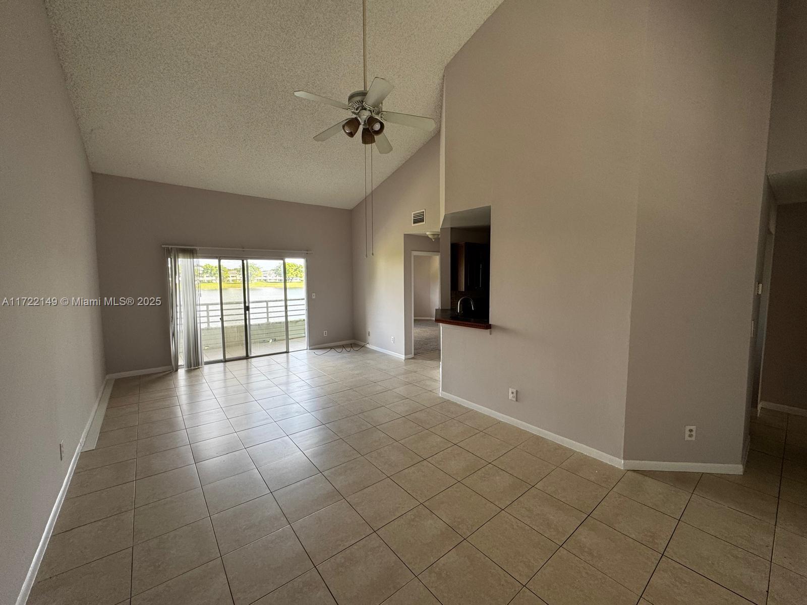 f3b61b38-1633 3437 NW 44th St # 208, Oakland Park FL 33309 — #A11722149