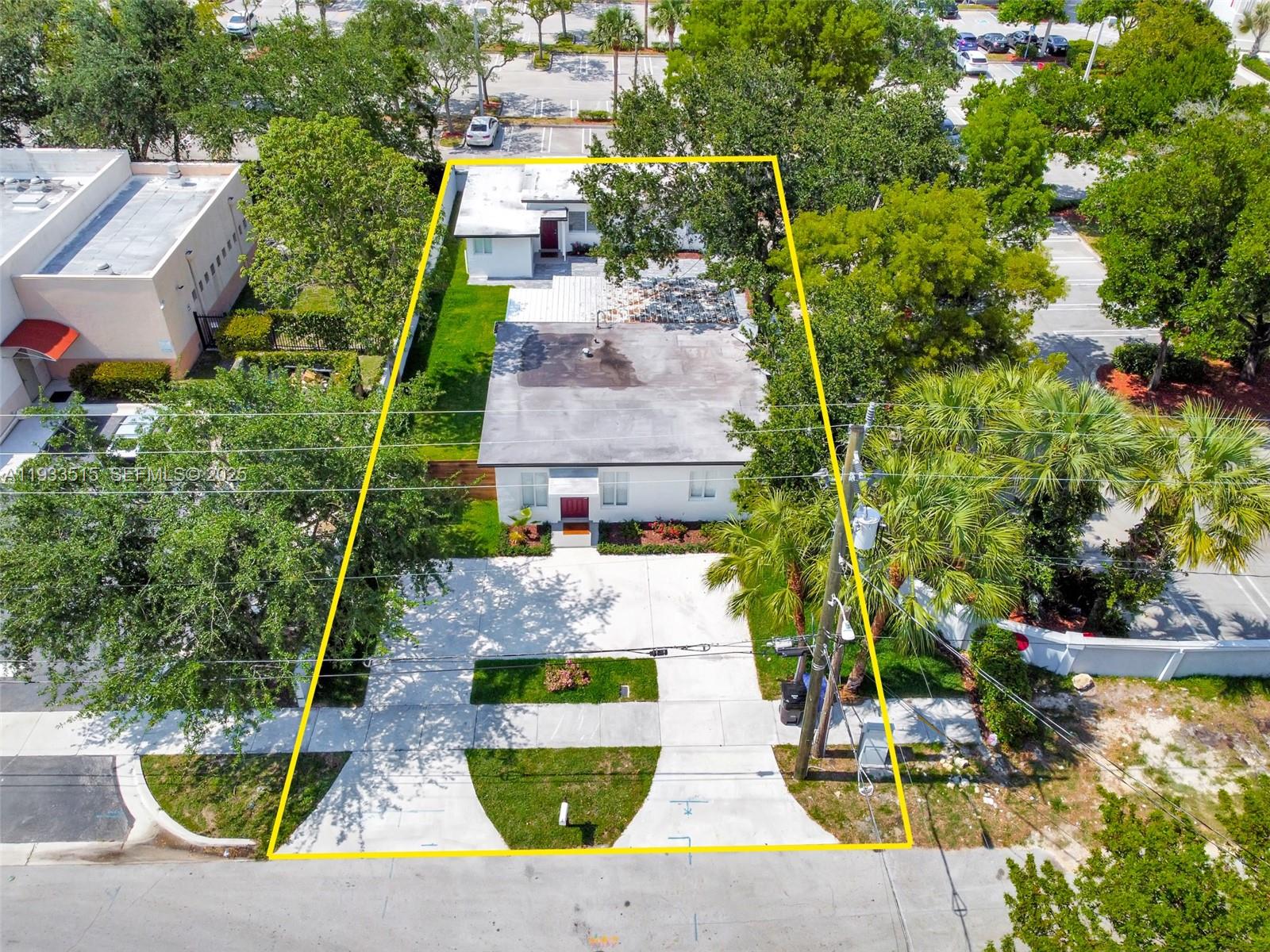 DCIM101MEDIADJI_0058.JPG 2055 NE 140th St, North Miami Beach FL 33181 — #A11933515